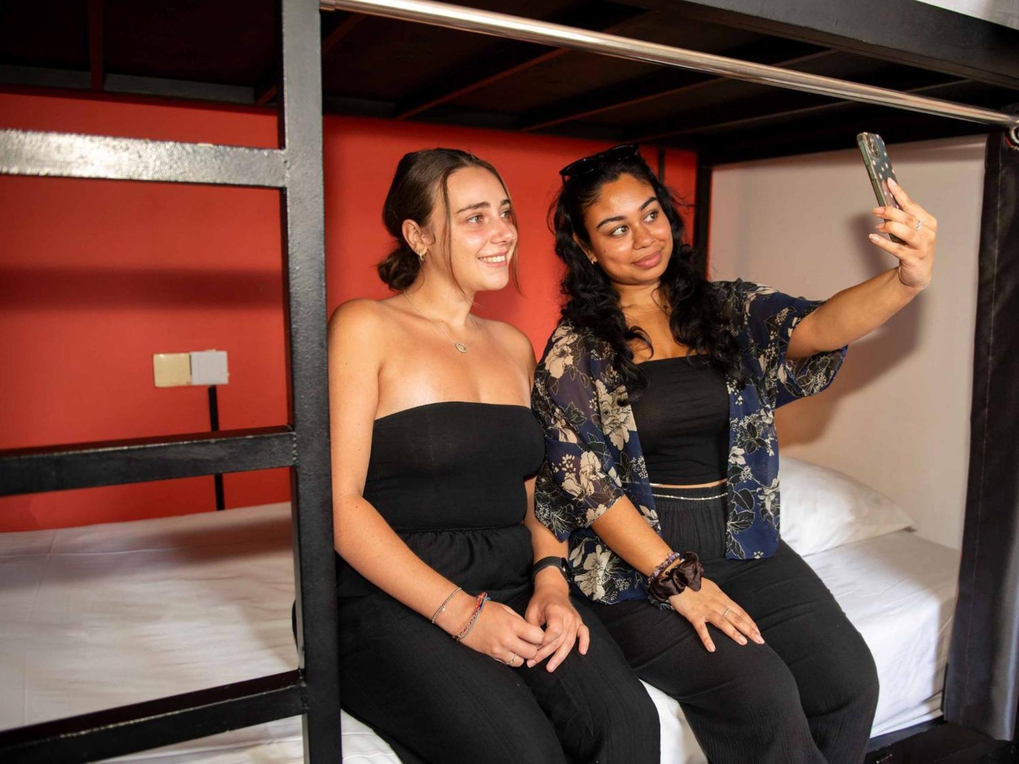 Mad Monkey Hostel Πνομ Πενχ Εξωτερικό φωτογραφία