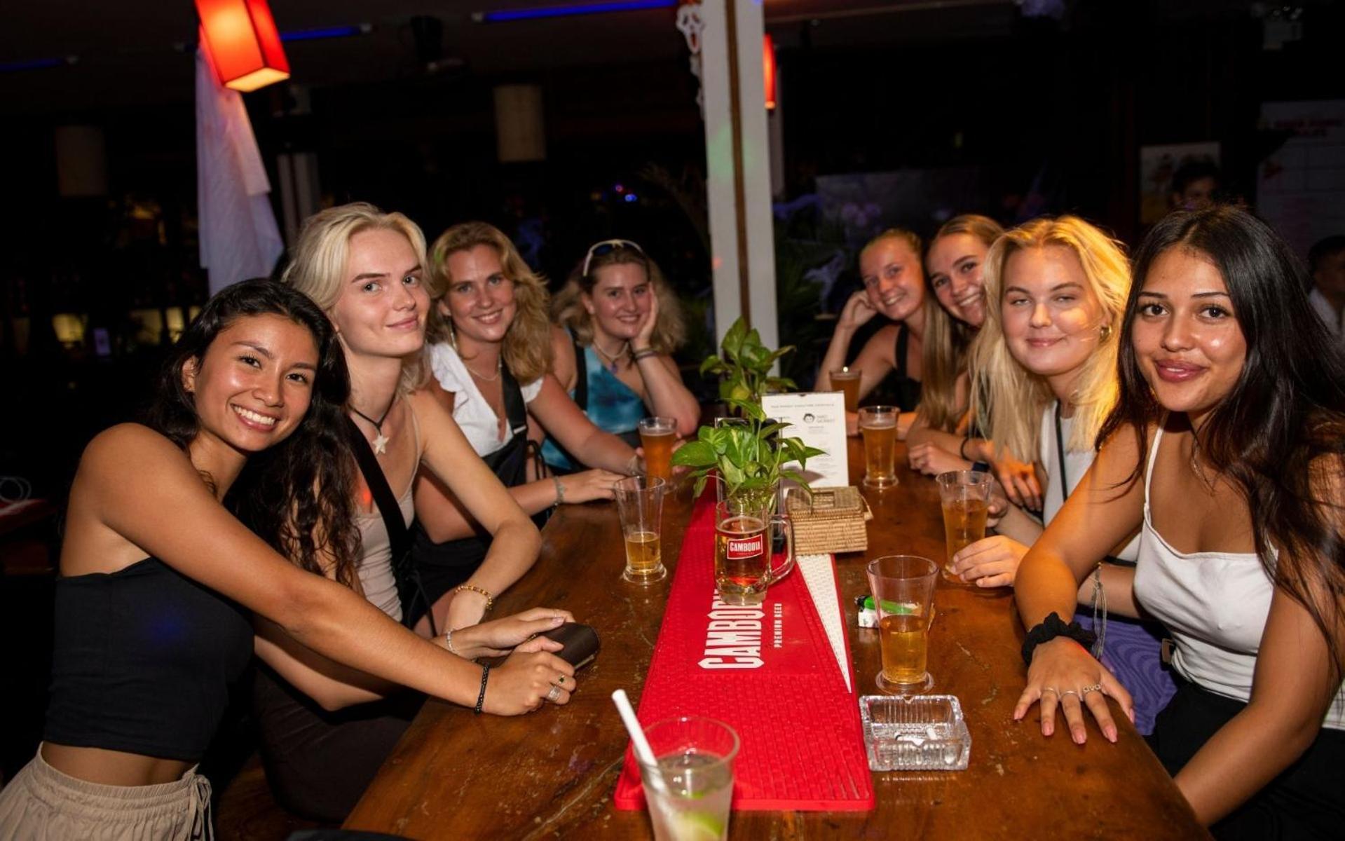 Mad Monkey Hostel Πνομ Πενχ Εξωτερικό φωτογραφία