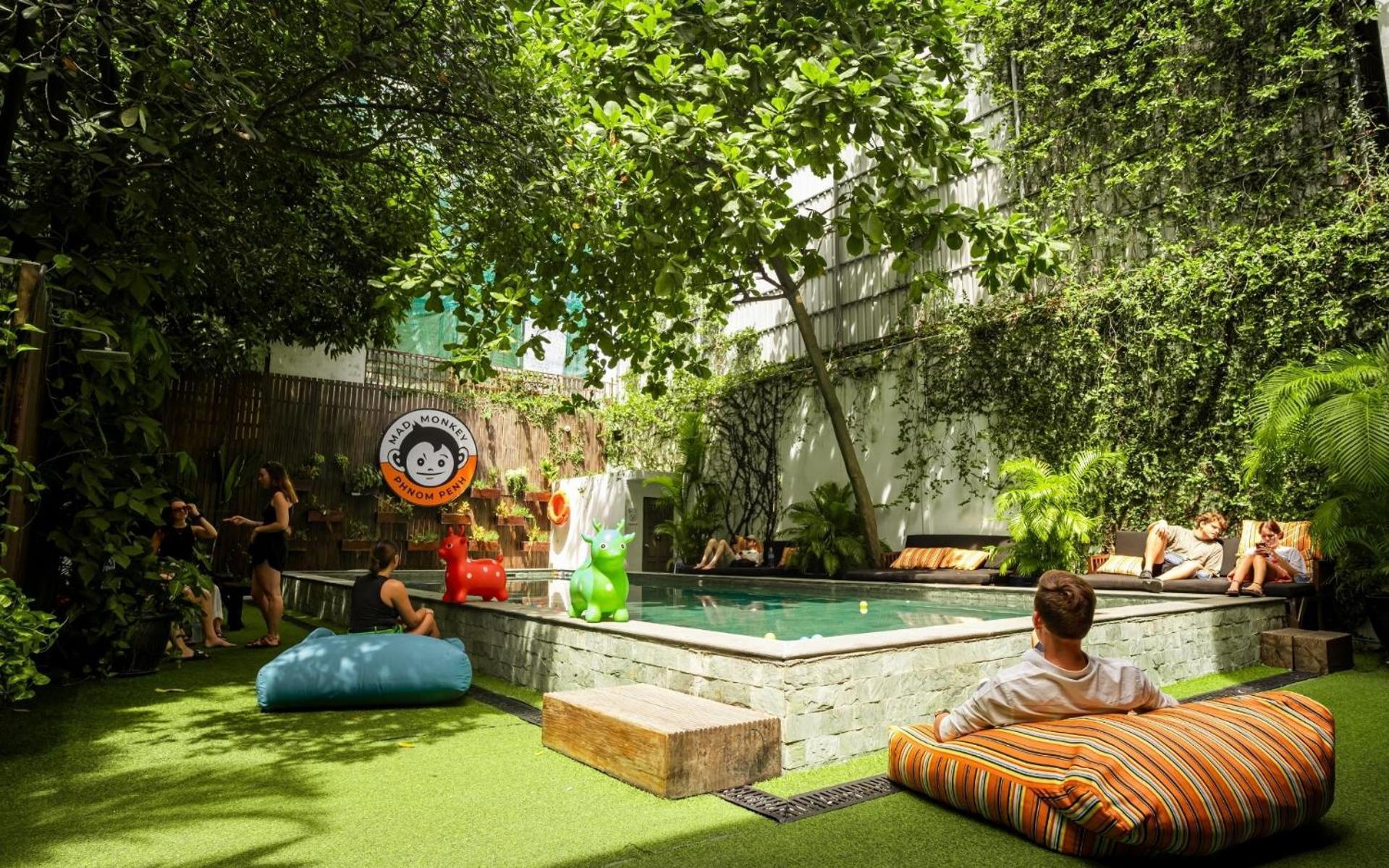 Mad Monkey Hostel Πνομ Πενχ Εξωτερικό φωτογραφία