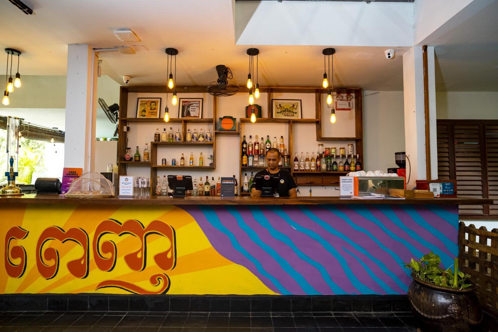 Mad Monkey Hostel Πνομ Πενχ Εξωτερικό φωτογραφία